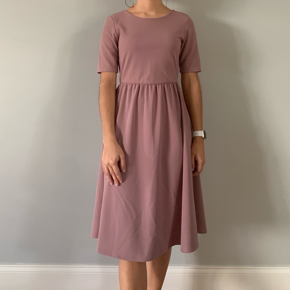 Simple pink knee length dress